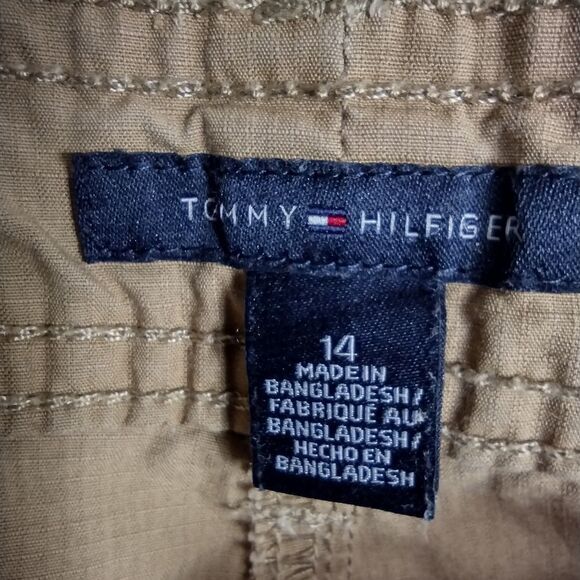 Tommy Hilfiger capris  - Picture 3 of 9